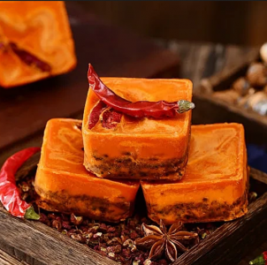 重慶火鍋混合油獨(dú)特風(fēng)味何來？揭秘熬制秘訣！