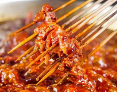 揭秘串串香店：專用底料工藝究竟有多復(fù)雜？