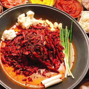 同配方火鍋底料味各異,重慶制作有何獨門秘訣?