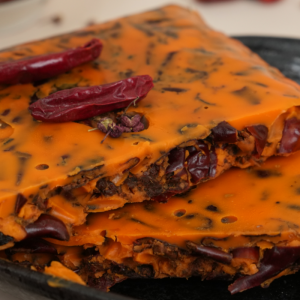 如何精選重慶火鍋底料批發？定制廠家魅力何在？